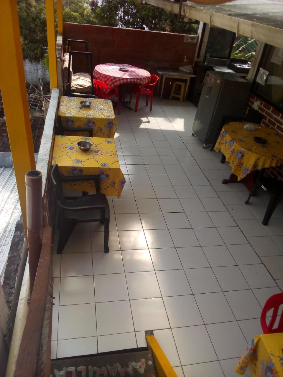 Hostal Casa Amarilla Cali Dış mekan fotoğraf