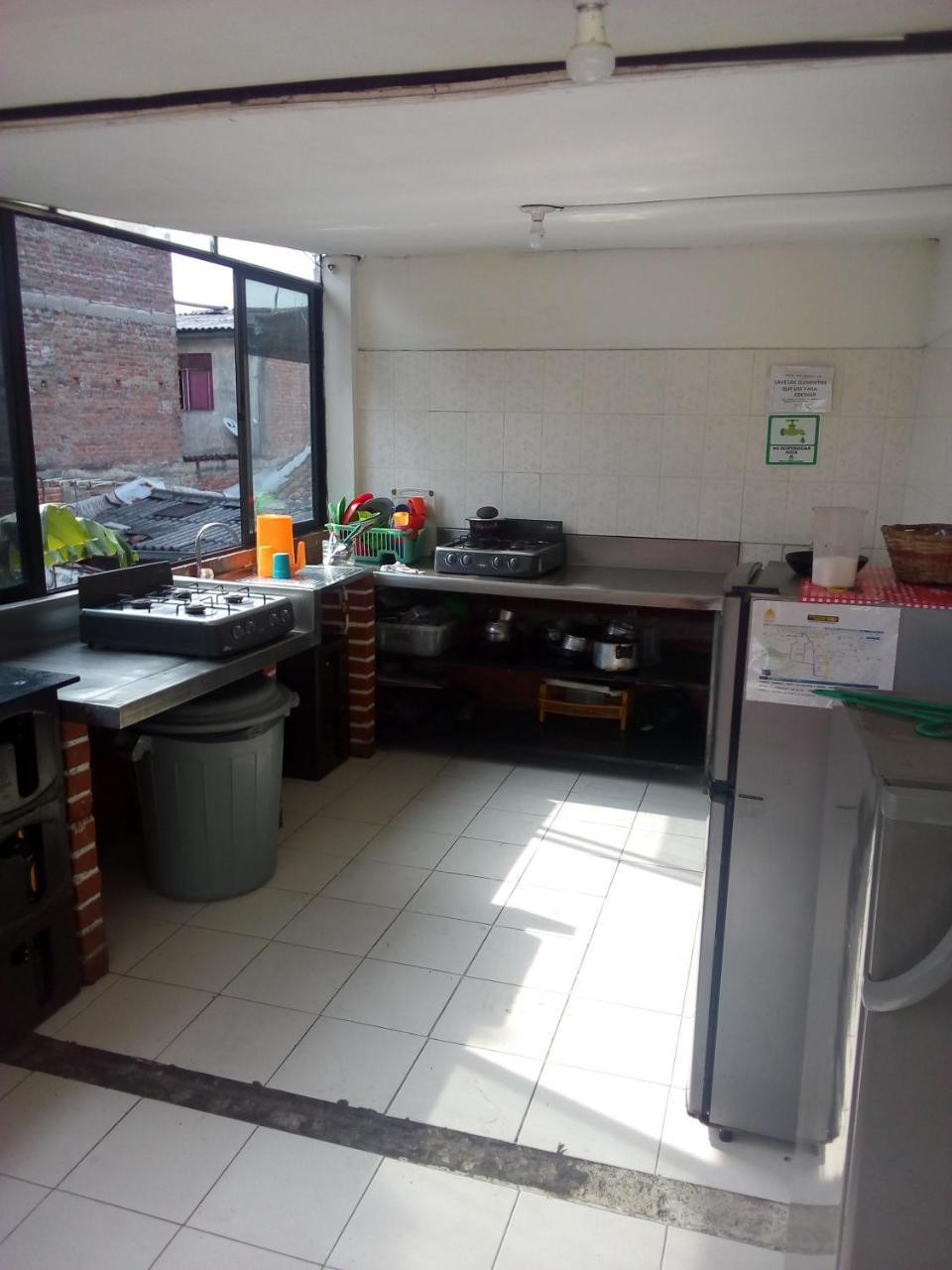 Hostal Casa Amarilla Cali Dış mekan fotoğraf